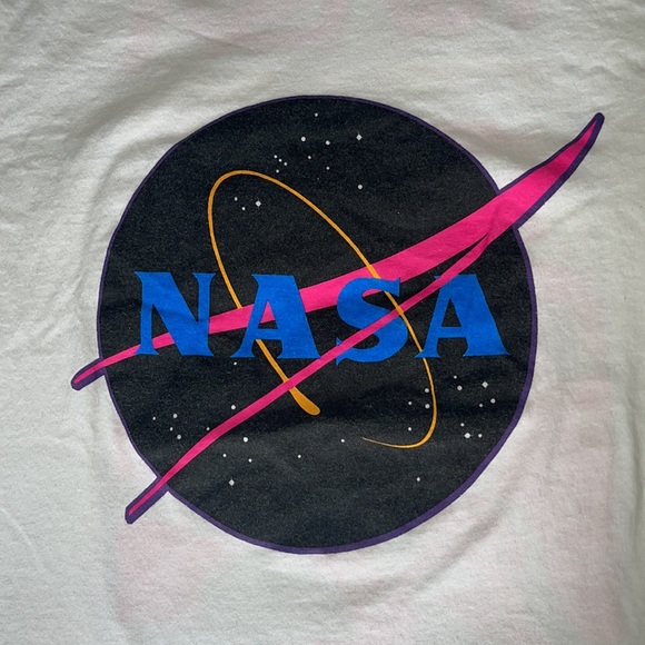 🔥🔥NASA SHIRT🔥🔥 - Picture 4 of 5